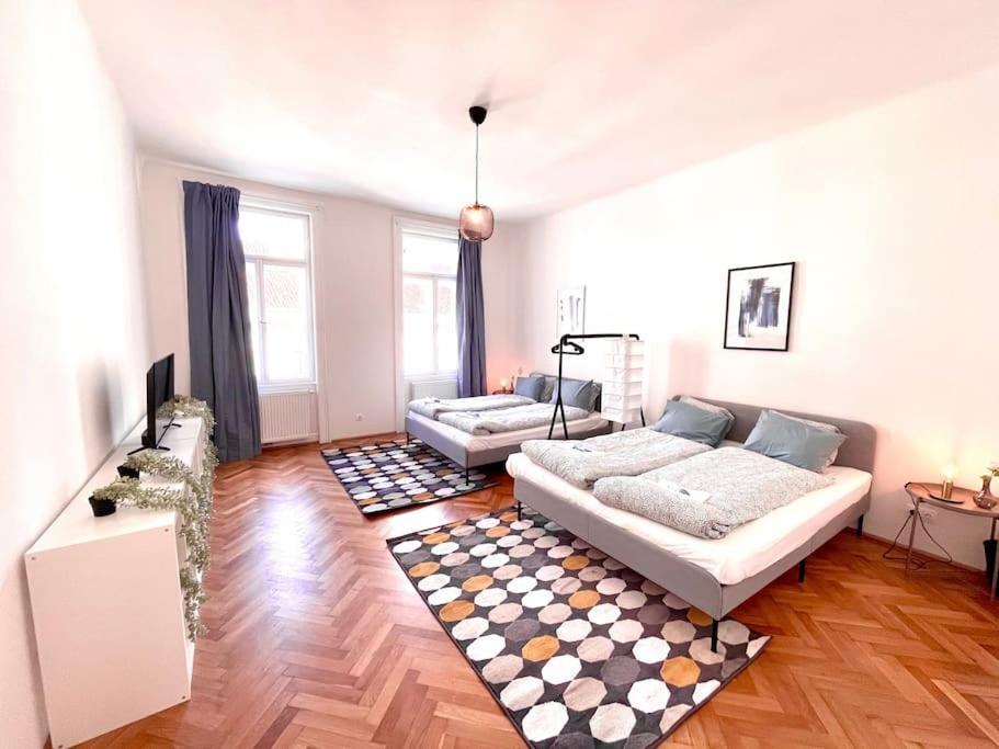 Brand New Spacious & Stylish Aptmt In City-Centre Wien Eksteriør bilde